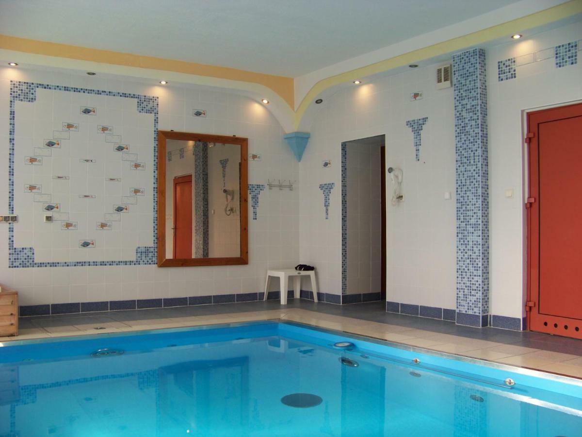 Sapphire Apartment Ревал Екстериор снимка